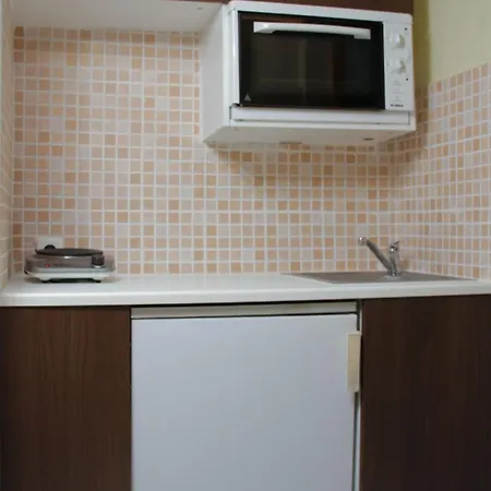 Lägenhetshotell Idea *